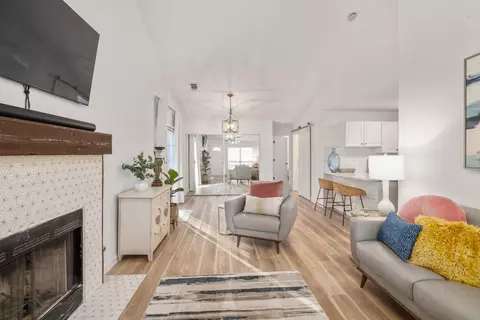 645 Chantress Ct, Alpharetta, GA 30004