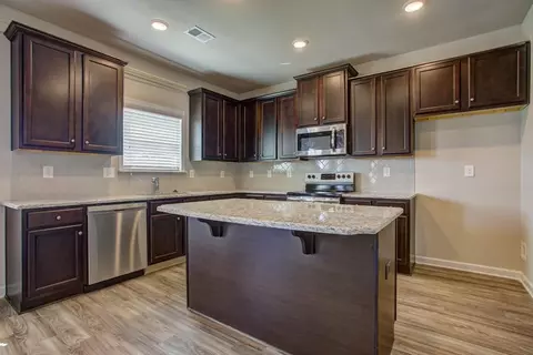 Kitchen - 149 Cherokee Rose Dr, Jackson, GA 30233 photo 1 of 4