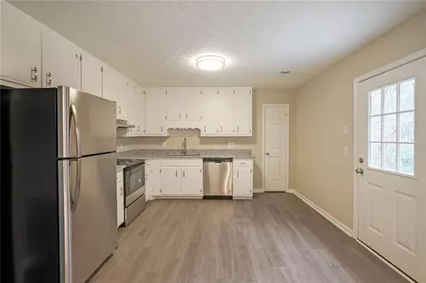 520 Cowan Rd, Covington, GA 30016 photo 8