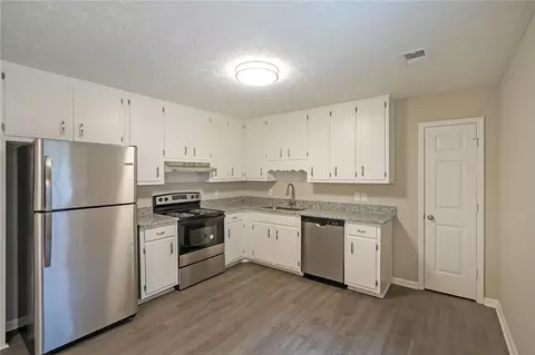 520 Cowan Rd, Covington, GA 30016 photo 9