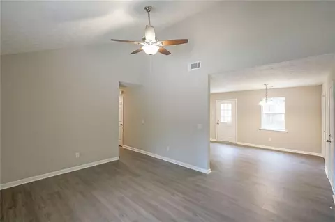 520 Cowan Rd, Covington, GA 30016 photo 6