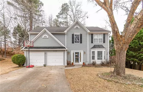 5298 Underhill Ln, Sugar Hill, GA 30518