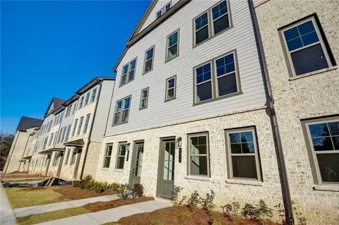 4048 Allegretto Cir, Atlanta, GA 30339