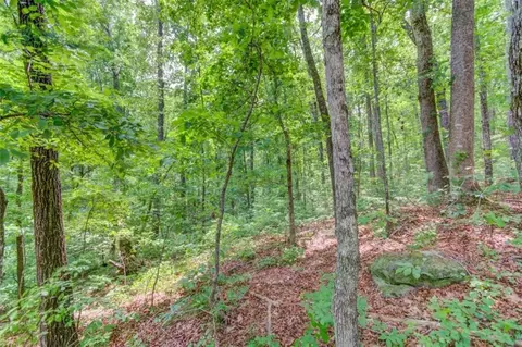 1612 Tipperary Circle Rd, Monroe, GA 30656
