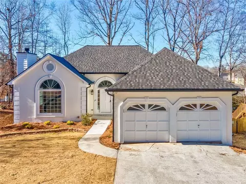 109 Clubhouse Dr NW, Kennesaw, GA 30144