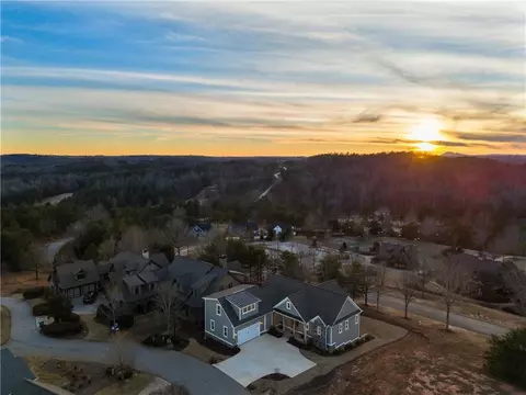 70 Cottage Ln, Toccoa, GA 30577 photo 9