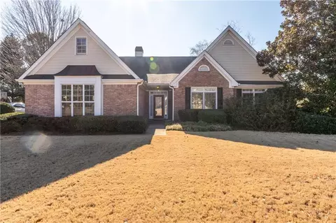 4044 Treemont Ln, Suwanee, GA 30024