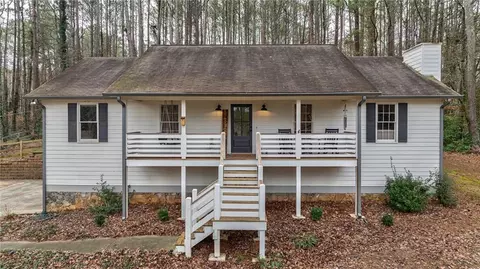 417 Sweetgum Dr, Woodstock, GA 30188