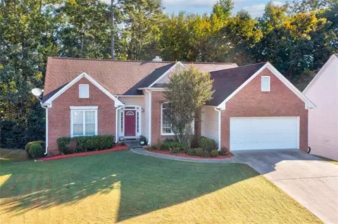 4149 Chatham View Dr, Buford, GA 30518