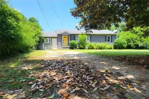 4148 Brenda Dr, Decatur, GA 30035