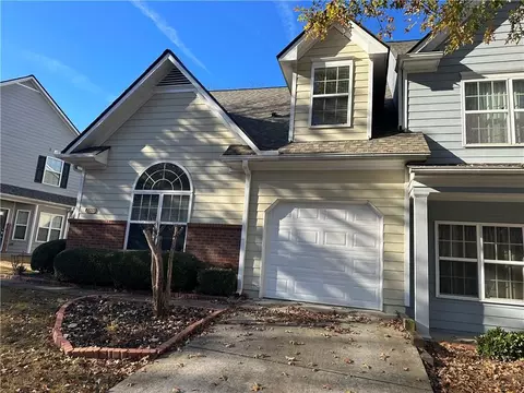 2333 Suwanee Pointe Dr, Lawrenceville, GA 30043