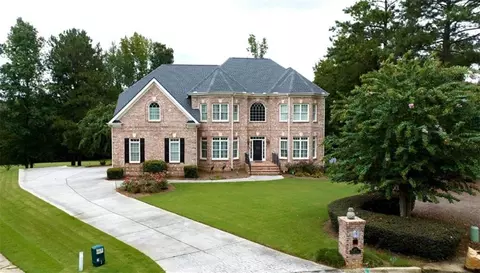 105 Kilarney Ct, Carrollton, GA 30116