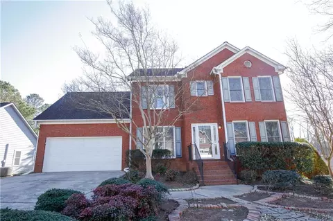 500 Devonshire Walk Dr, Suwanee, GA 30024