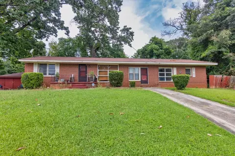 2225 Spring Hill Rd, Smyrna, GA 30080