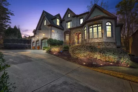 10376 Royal Ter, Alpharetta, GA 30022