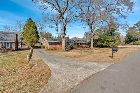 229 W Lakeshore Dr SE, Rome, GA 30161