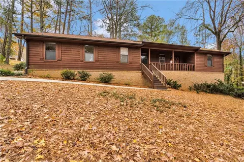 4746 Kellogg Dr SW, Lilburn, GA 30047