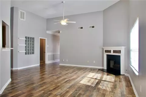 1105 Oak Hollow Ln, Hampton, GA 30228 photo 2