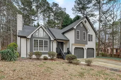 1811 Twin Ct, Lawrenceville, GA 30043