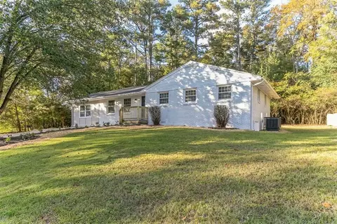 3900 Rockey Valley Dr, Conley, GA 30288