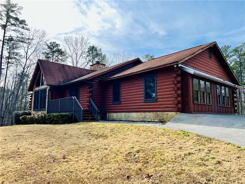 19 Wolf Ridge Trl NE, White, GA 30184