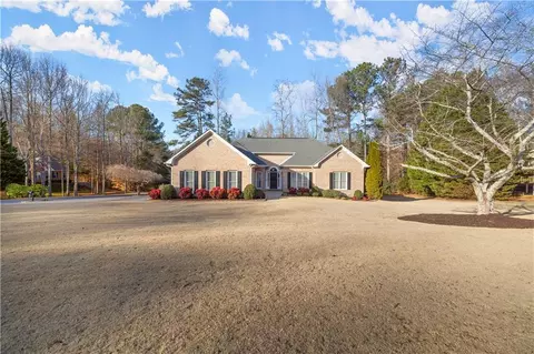 224 Birch Bend Dr, Alpharetta, GA 30004