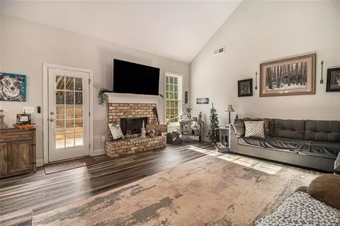 357 Old Griffin Rd, Jackson, GA 30233 photo 5