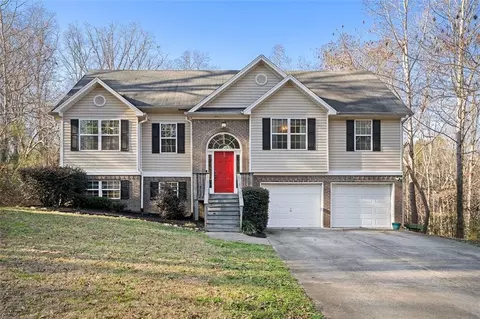 161 Windmill Dr, Dallas, GA 30132