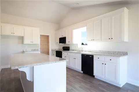 134 Shallow Way, Winder, GA 30680 photo 6