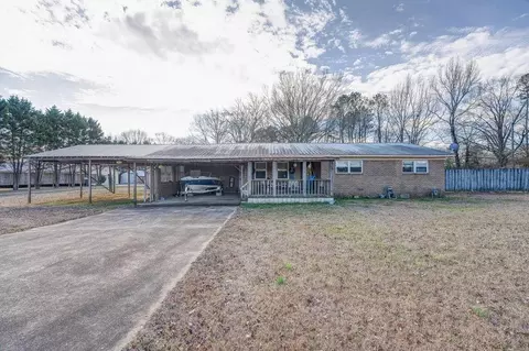 843 Hamp Brewer Cir, Summerville, GA 30747