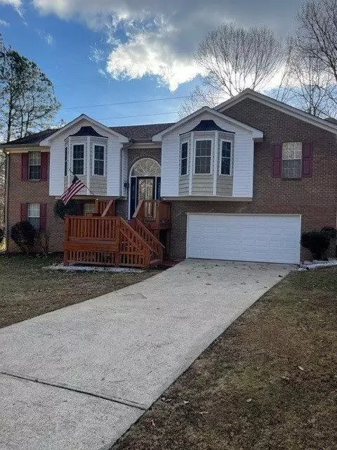 1407 Scott Dr, Douglasville, GA 30134