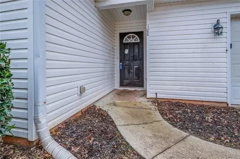 100 Berkshire Keep, Covington, GA 30016 photo 2