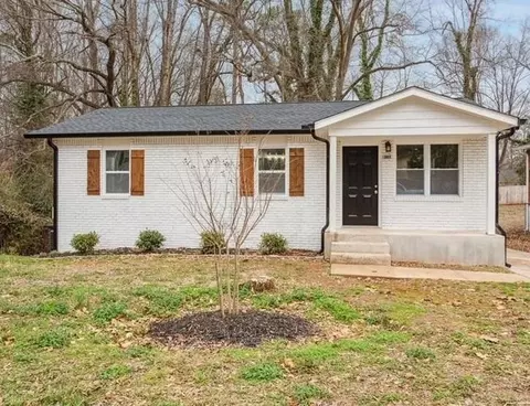 1357 Plaza Ave SW, Atlanta, GA 30310