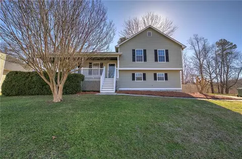 222 Harvest Way, Hiram, GA 30141