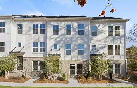 2502 Astaire Ct, Atlanta, GA 30318