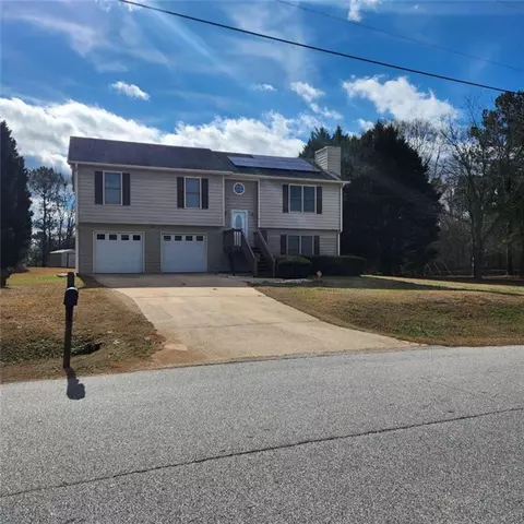 240 Fox Meadow Dr, Covington, GA 30016