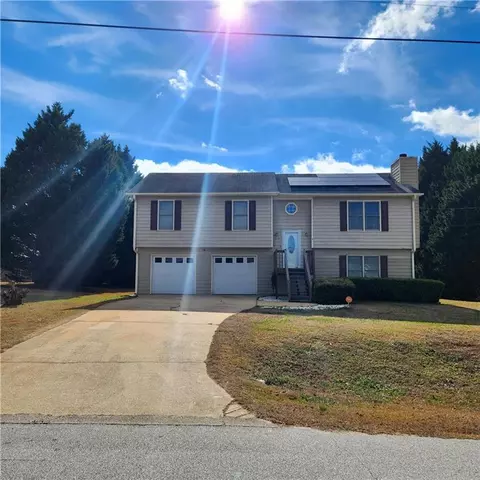 240 Fox Meadow Dr, Covington, GA 30016 photo 2