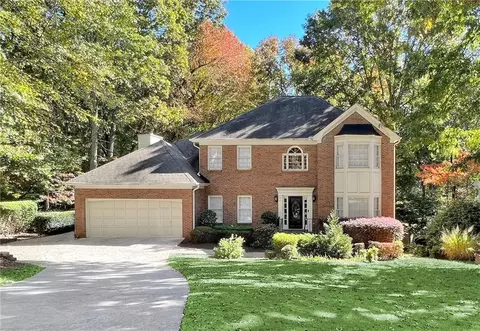 10795 Grenadier Ln, Alpharetta, GA 30022