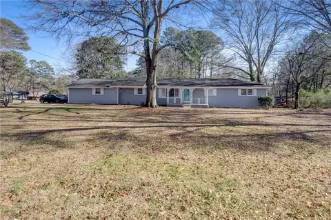 241 Palms Ln SW, Mableton, GA 30126