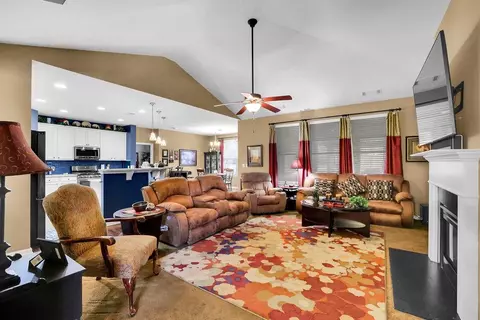 603 E Hampton Pl, Canton, GA 30115 photo 6