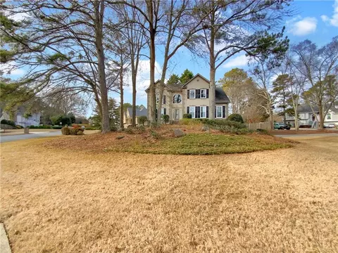3233 Mary Dr, Marietta, GA 30066