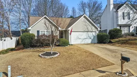 2107 Serenity Dr NW, Acworth, GA 30101