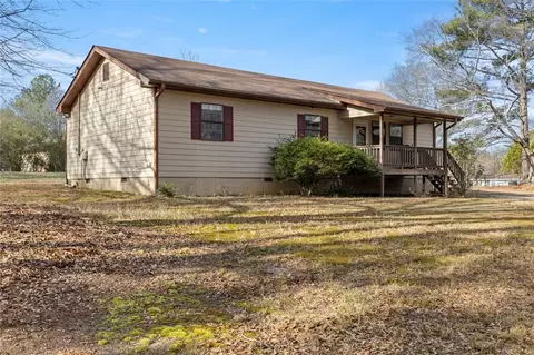 40 Creekwood Rd, Winder, GA 30680