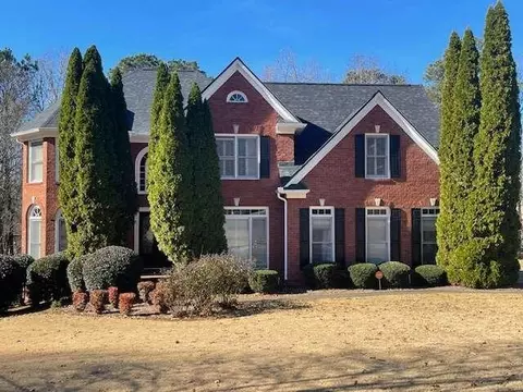 250 SW Stoneleigh Dr S, Atlanta, GA 30331