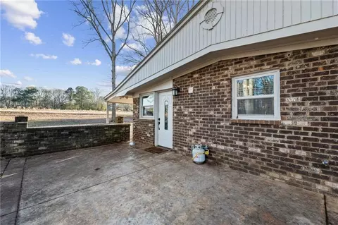 487 Golf Course Rd, Winder, GA 30680 photo 32