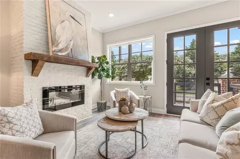 911 Willingham Dr #20, Atlanta, GA 30354