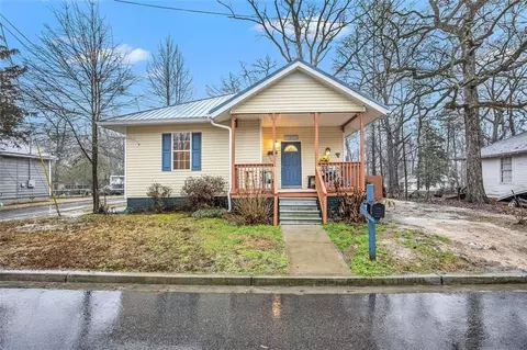 129 W 5th St, Monroe, GA 30655