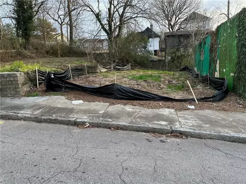 806 Thurmond St NW, Atlanta, GA 30314