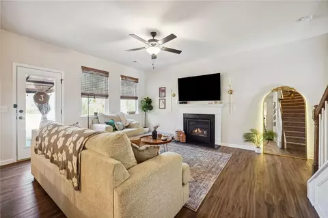 609 Edgemore Rd, Canton, GA 30114 photo 3