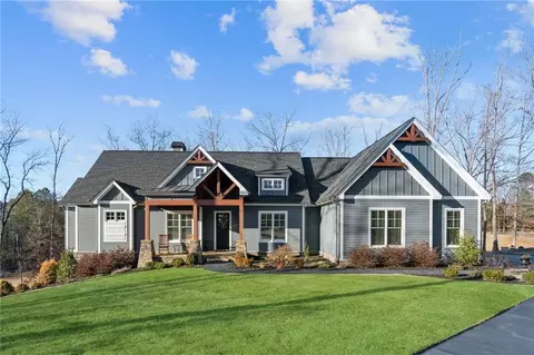 60 Fieldstone Ct E, Dawsonville, GA 30534